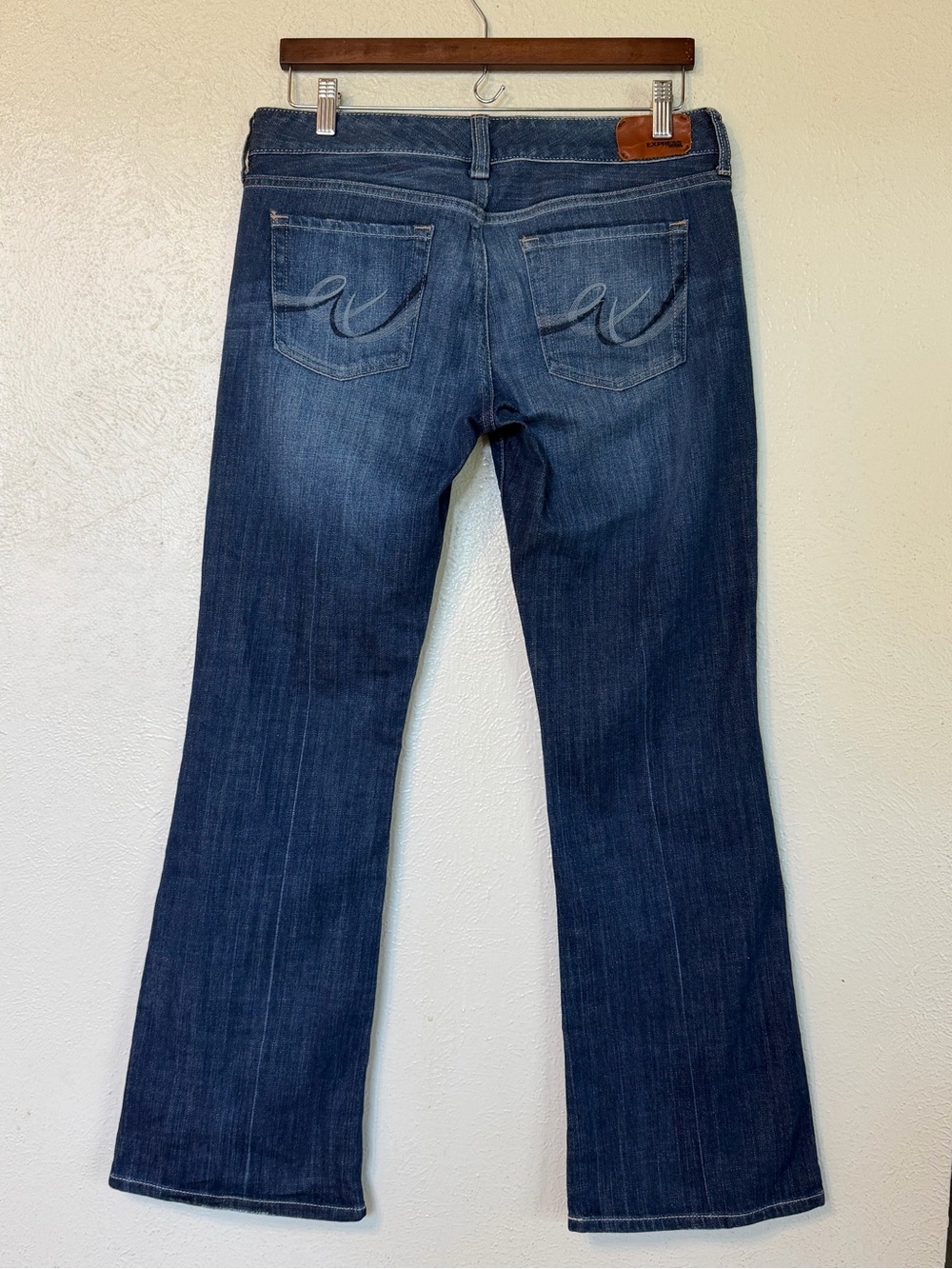 EXPRESS Y2K 2000’s Stella Low Rise Boot Cut Vintage Washed Denim Blue Jeans Sz 8 - Picture 3 of 16